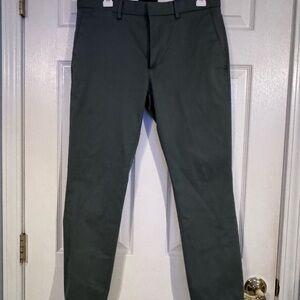 Banana Republic Men's Charcoal Chinos
